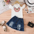 Zomerse set voor meisjes met geborduurde off-shoulder top en ruches denim rok - 100cm-4Y / Wit