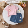 Detail of pink cotton T-shirt and denim shorts with handcrafted 3D floral decorations - 100cm-4Y / Pink