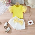 Zomers meisjes setje met gele pofmouwen top en witte korte broek met een grote strik - 90cm-3Y / Geel