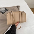 Bolso tote de cuero sintético beige con letras FASHION & BAG y correas finas - Caqui