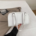 Bolso tote minimalista de cuero blanco con estampado FASHION & BAG y correa ajustable - Blanco