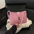Rosa Achseltasche mit Krokodilmuster und Goldverschluss in einer edlen Geschenkbox - Rosa