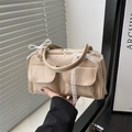 Sac polochon en similicuir thé au lait avec nœuds en dentelle blanche et doubles poches - Kaki