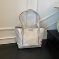 Borsa tote argento con tessuto jacquard a farfalle e dettagli di paillettes - Argento