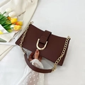 Bolso bandolera retro marrón con hebilla en U dorada y cadena elegante para mujer - Marrón