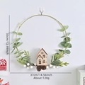 Ghirlanda natalizia con anello d'oro, bacche bianche, pigne e casetta di legno - Stile Casa in Legno da Fiaba / 33*37CM