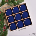 Set di 9 palline di Natale floccate blu scuro con texture vellutata in scatola - Blu Reale