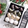 12er Set luxuriöse Weihnachtskugeln aus Samt und Satin in Geschenkbox, Erdtöne 8cm - Kaffeefarben