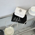 Borsa a tracolla trapuntata bianca da donna con stella di strass e catena argento - Bianco