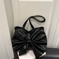Bolso tote de moda en cuero PU negro mate con un diseño único de lazo grande - Negro