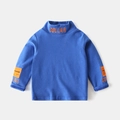 T-shirt blu a collo alto per bambini con ricamo arancione e toppe sulle maniche lunghe - 90 / Blu