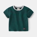 T-shirt a righe verdi da bambino con bordi grigi a contrasto e vestibilità casual - Verde Scuro a Righe / 90cm