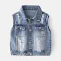 Gilet in denim azzurro per bambini con colletto risvoltato e dettagli strappati - Blu