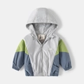 Chaqueta con capucha de forro polar para niños con cremallera y diseño de bloques de color - 100 / Gris Azul Verde