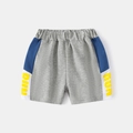 Grijze sportshort voor kinderen met RUN-print en blauw-witte zijpanelen en elastiek - 90cm / Grijs