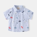 Close-up of baby short-sleeved shirt with cute colorful car prints and small chest pocket - 90cm / Blue SUV