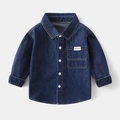 Klassisches dunkelblaues Langarm-Jeanshemd für Jungen mit Tasche und weißen Knöpfen - Dunkelmarineblau / 90cm