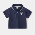 Dettaglio del colletto della polo blu scuro da bambino in cotone con strisce bianche - Blu navy / 90cm