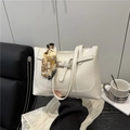 Elegante borsa tote bianco crema con motivo coccodrillo e sciarpa decorativa da ufficio - Bianco