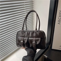 Borsa bowling vintage marrone scuro lucida con doppie tasche anteriori fashion - Marrone