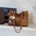 Dark brown large capacity tote bag in smooth PU leather with baseball charm - With Pendant / Brown