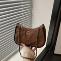 Bruine crossbodytas van imitatiesuède met ruitjespatroon en gouden ketting - Bruin