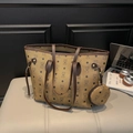 Braune Einkaufstasche mit Teddybär-Druck und passendem runden Münzbeutel-Set für den Alltag - Braun