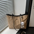 Khaki large tote bag with pleated texture and cute long-legged doll pendant accessory - With Pendant / Khaki