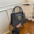Borsa a mano classica nera e grigia con logo M dorato e tracolla regolabile pratica - Nero