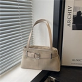 Borsa sottobraccio retrò in pelle scamosciata beige con fibbia e dettagli in argento - Cachi