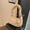 Bolso de hombro en piel sintética beige con asa rizada y detalle de lazo - Caqui