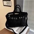 Grand sac cabas en velours côtelé noir avec broderie TOTE BAG et bandoulière réglable - Noir