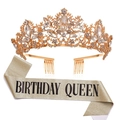 Goldenes Birthday Queen Set mit Kristall-Tiara und funkelnder Glitzerschärpe - Gold Diadem und Schärpe Set