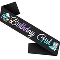 Écharpe Birthday Girl en satin noir avec motif disco cowboy iridescent sur fond blanc - Noir Irisé Style Western (Birthday Girl)