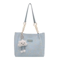 Sac fourre-tout bleu clair matelassé avec broderie étoile et pendentif nuage en peluche - Sac Cabas (23-6800) / Bleu avec pendentif