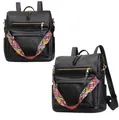 Dettaglio zaino in pelle PU nera con tracolla in tessuto geometrico multicolore - Nero