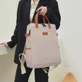 Beigefarbener Oxford-Rucksack für Damen mit braunem Lederbesatz für 15,6-Zoll-Laptop - Gebrochenes Weiß