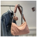Sac hobo en velours côtelé rose avec petite pochette et large bandoulière - Rose