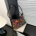 Regenbogen-Pailletten-Achseltasche mit schwarzem Schultergurt und buntem Glitzer-Finish - Bunt