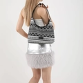 Etnische canvas shopper met zwart-wit geometrisch patroon en zwart lederen bies voor dames - Stijl 2 Zwart