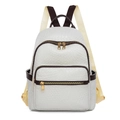 Mochila de cuero sintético trenzado blanco roto con ribetes marrones y cremalleras doradas - 27-13-33 / Blanco