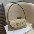 Bestickte Blumen-Baguette-Tasche mit goldener Schleifenschnalle und braunem Gurt - Khaki