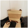 Handgeweven strooien crossbodytas met bruine strepen en lederen schouderband in beige - Beige en Bruin