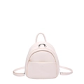 Mini mochila de cuero sintético color crema para mujer con un bolsillo frontal abierto - Blanco