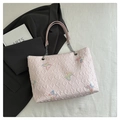 Light pink tote bag featuring butterfly embroidery and letter quilted patterns with chain - Pink (TY6746)