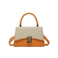 Kleine quadratische Handtasche in Orange und Beige mit goldener Schließe und Tragegriff - Orange