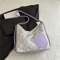 Violette Jacquard-Einkaufstasche mit geometrischen Mustern und Schultergurt - Lila