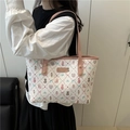 Borsa tote estiva alla moda con stampa orso cartoon e dettagli in pelle rosa - Rosa