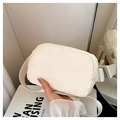 Bolso bandolera chic de tela oxford beige con correa ajustable para uso diario - Blanco