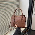 Sac à main marron en similicuir avec motif serpent et doubles poignées hautes - Brun Foncé Motif Serpent (2038)
